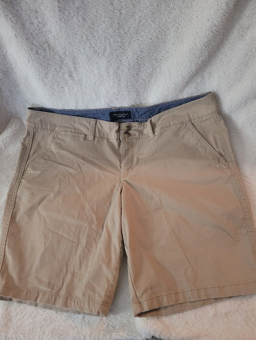 American Eagle Outfitters- Womens Khaki shorts.